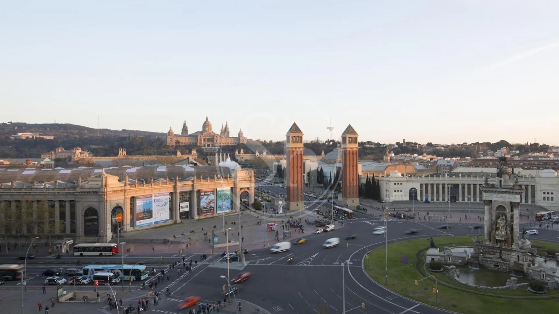 Apartamento Con Terraza En Poble Sec 바르셀로나 아파트